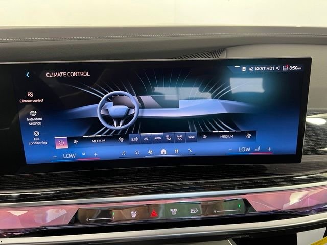 New 2026 Black BMW 740i image 26