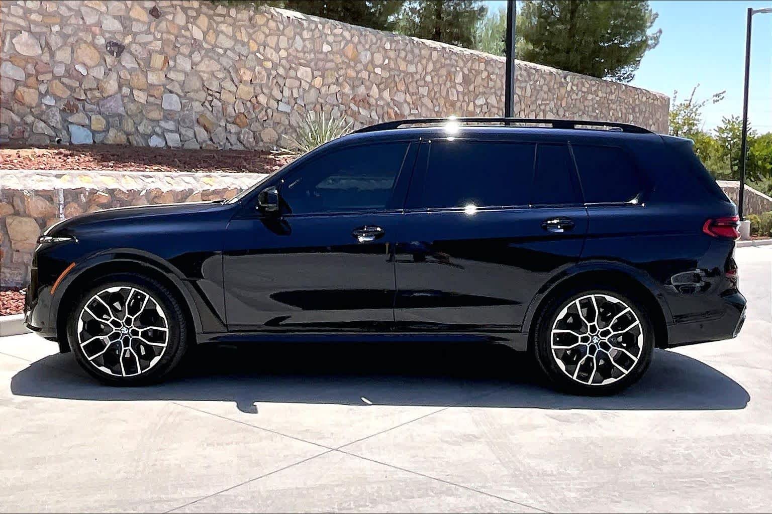 Pre-Owned 2024 BMW X7 M60i M60i