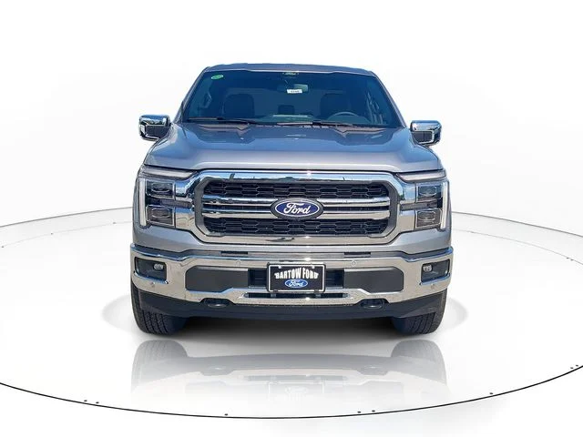 New 2026 Silver Metallic Ford Lariat image 2