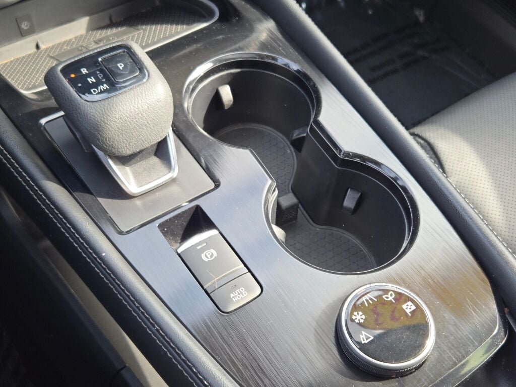 Certified Used 2023 Black Nissan Platinum image 29
