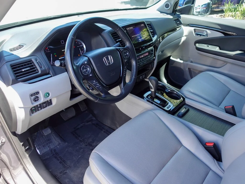 Used 2017  Honda RTL-E image 14