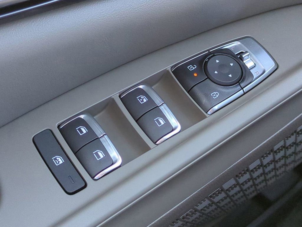 New 2026 Panthera Metal Kia LXS image 27