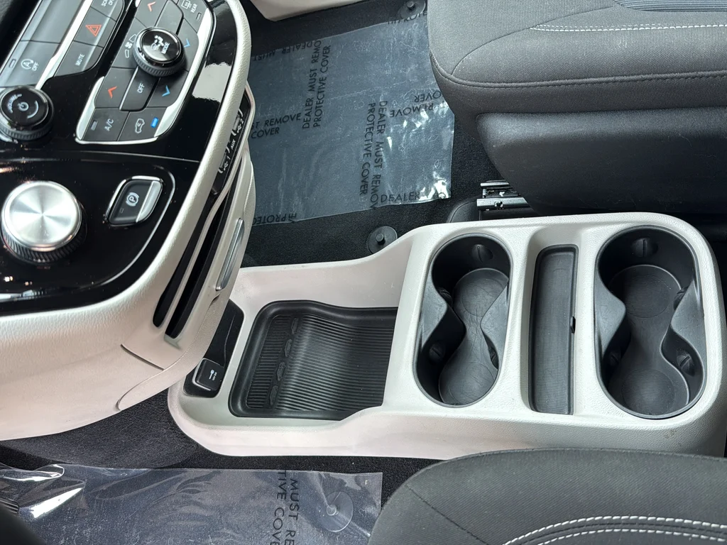 Used 2023 Gray Chrysler LX image 20