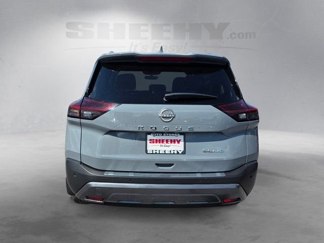 Used 2023 Gray Nissan SL image 14