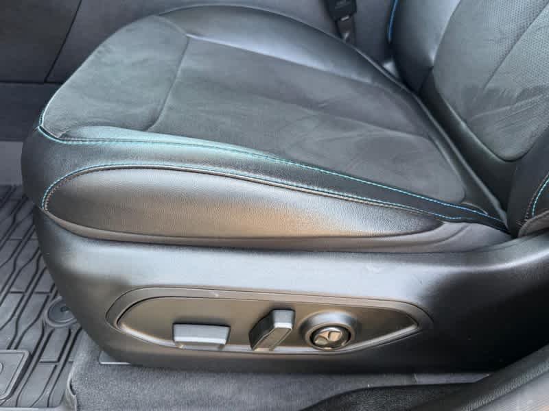 Used 2023 Baltic Gray Metallic Clearcoat Jeep Trailhawk image 26
