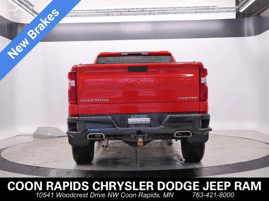 Used 2020 Red Chevrolet Custom Trail Boss image 4