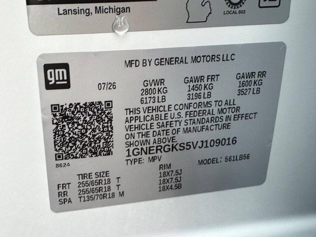 New 2027 Summit White Chevrolet LT image 19