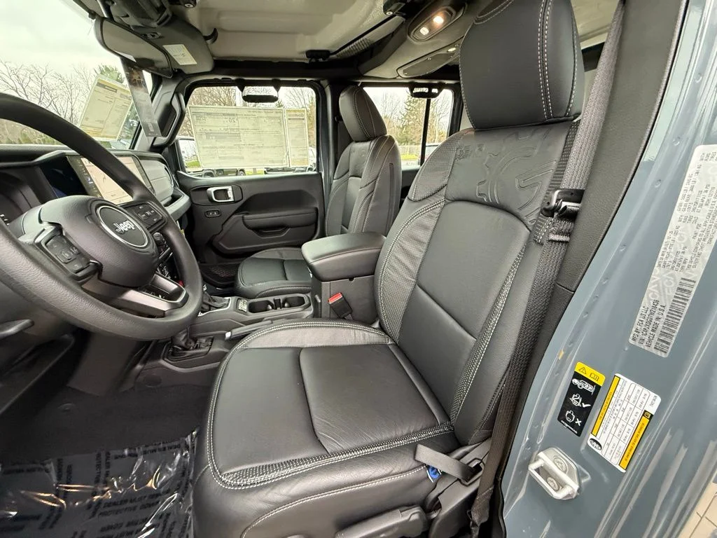 New 2026 Anvil Clear-Coat Exterior Paint Jeep Sport image 18