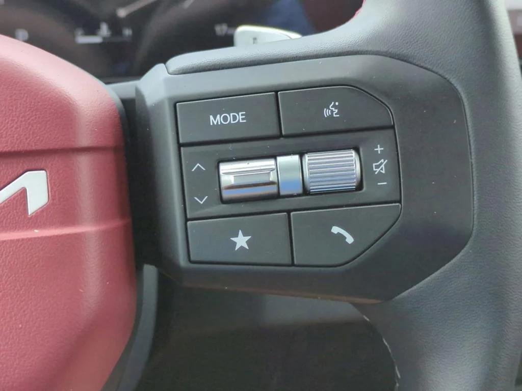 New 2026 Interstellar Gray Kia GT-Line Turbo image 26