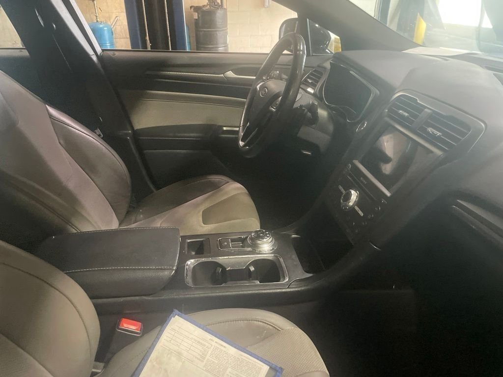 Used 2017 Black Ford Sport image 5