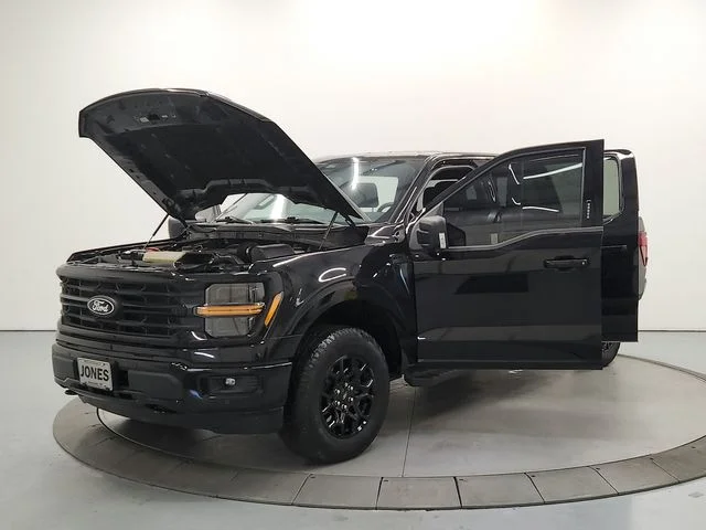 Used 2024 Black Ford XLT image 11