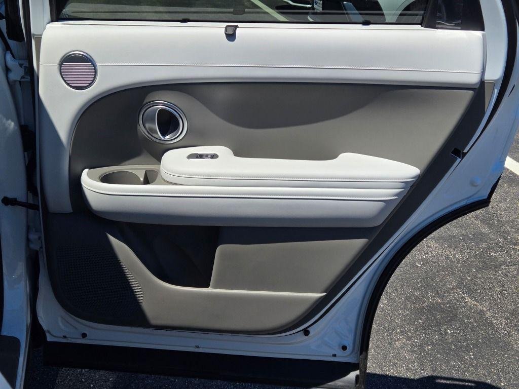 New 2026 White Pearl Hyundai SEL AWD image 8