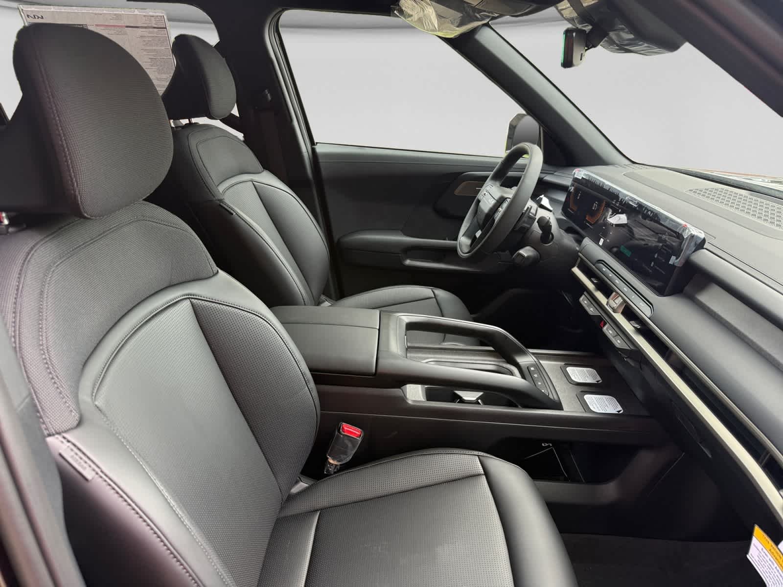 New 2027 Ebony Black Kia LX image 20