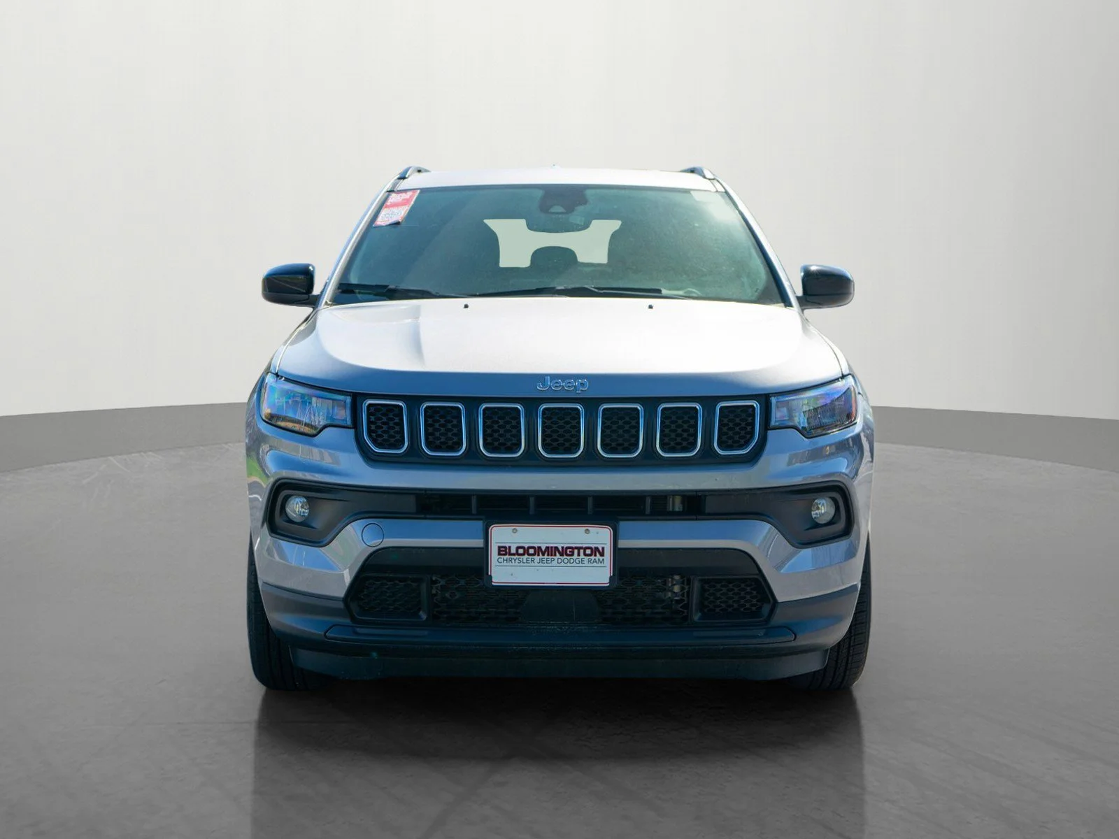 Used 2023 Jeep Compass Latitude with VIN 3C4NJDBN5PT501837 for sale in Minneapolis, Minnesota