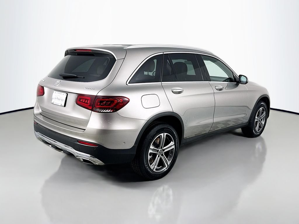 Used 2021  Mercedes-Benz GLC 300 image 9