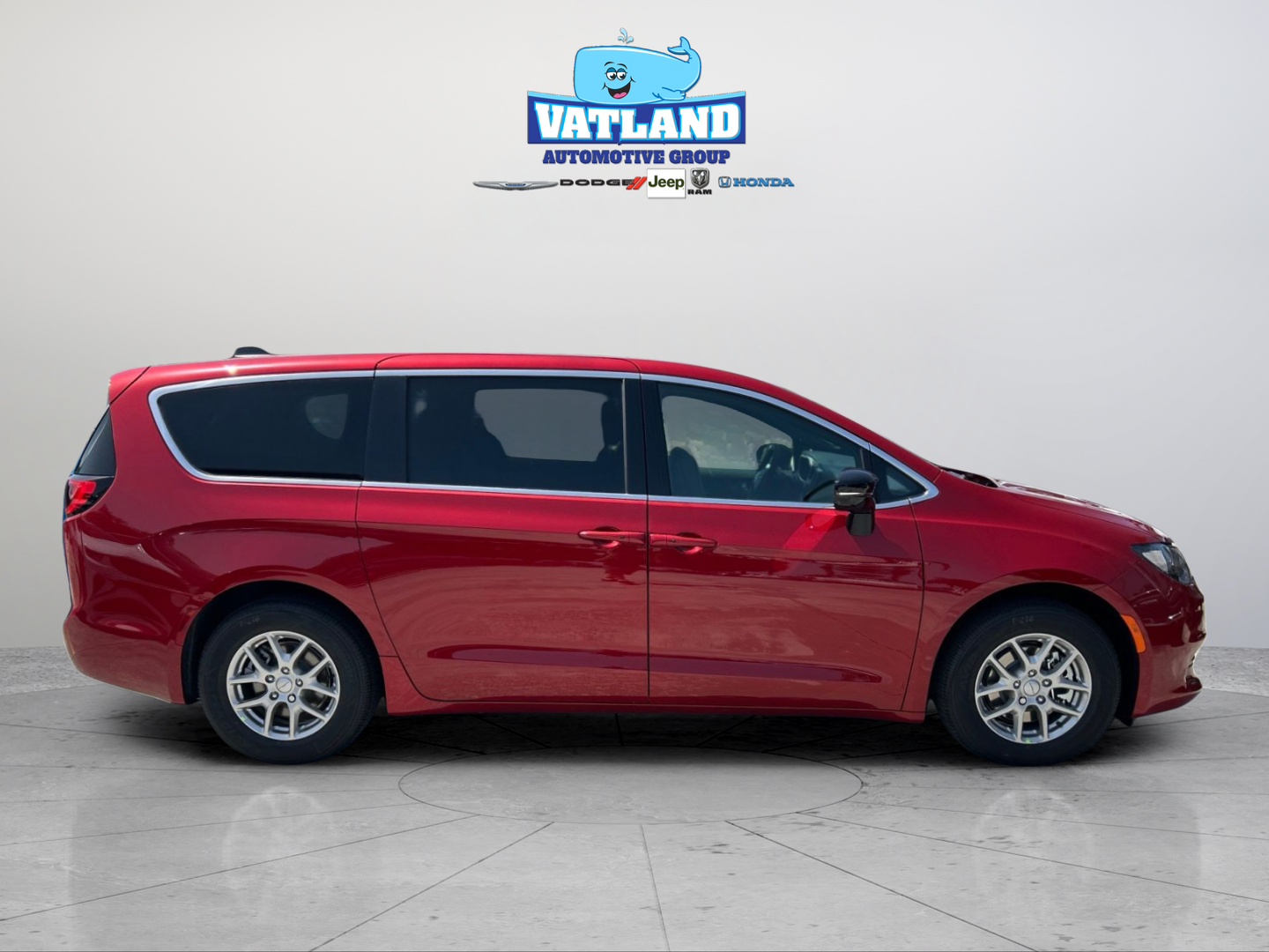 New 2027 Red Hot Pearl-Coat Exterior Paint Chrysler LX image 6