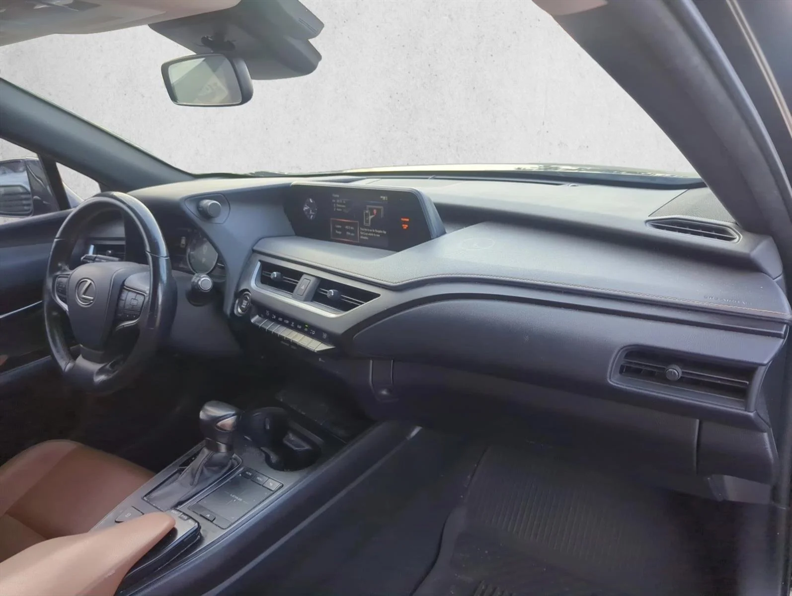 Used 2020 Obsidian Lexus UX 200 image 20