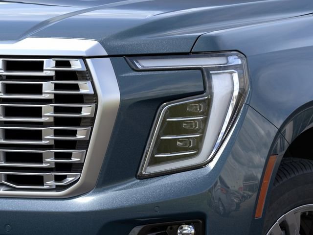 2026 GMC Yukon Denali - Photo 10