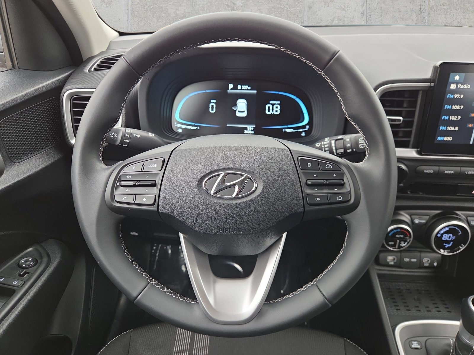 2026 Hyundai Venue SEL - Photo 12