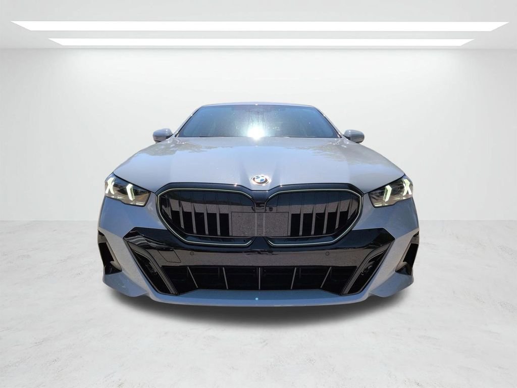 New 2027  BMW 530i image 9