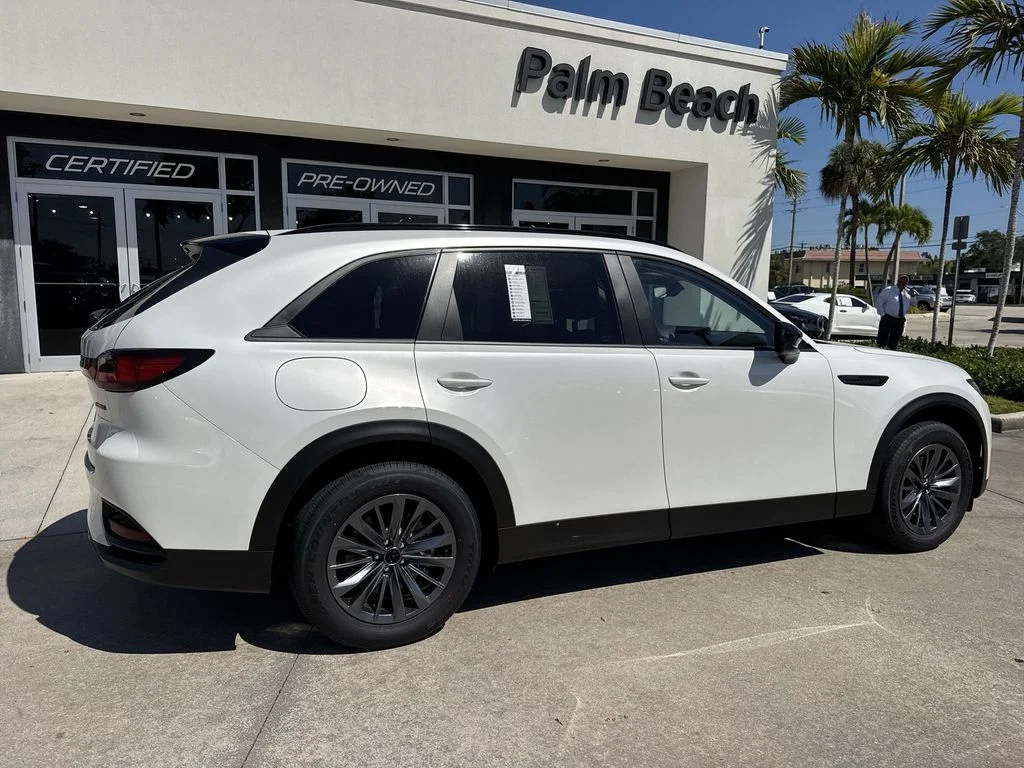 New 2026 Rhodium White Premium Mazda SC AWD image 4