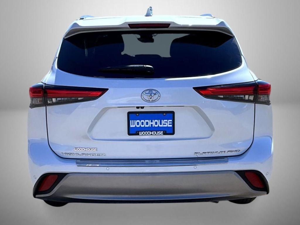 Used 2022 Beige Toyota Platinum image 6