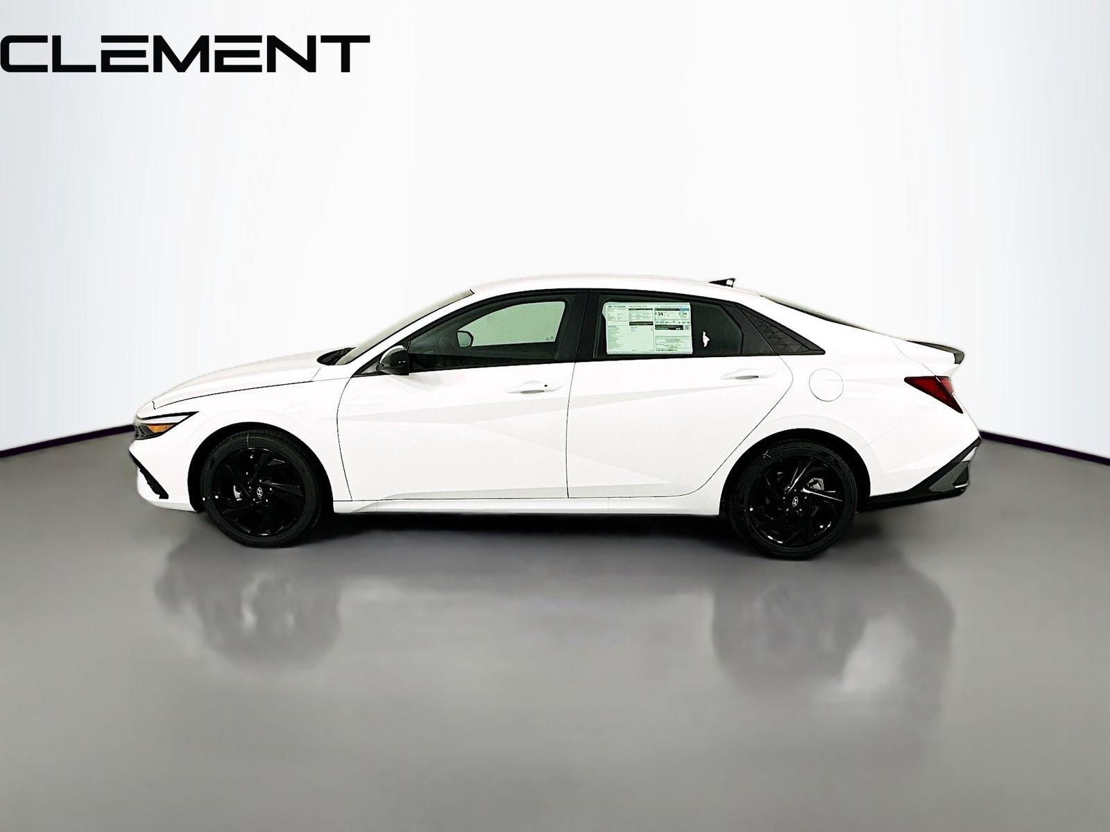 Used 2026 White Hyundai SEL Sport image 6