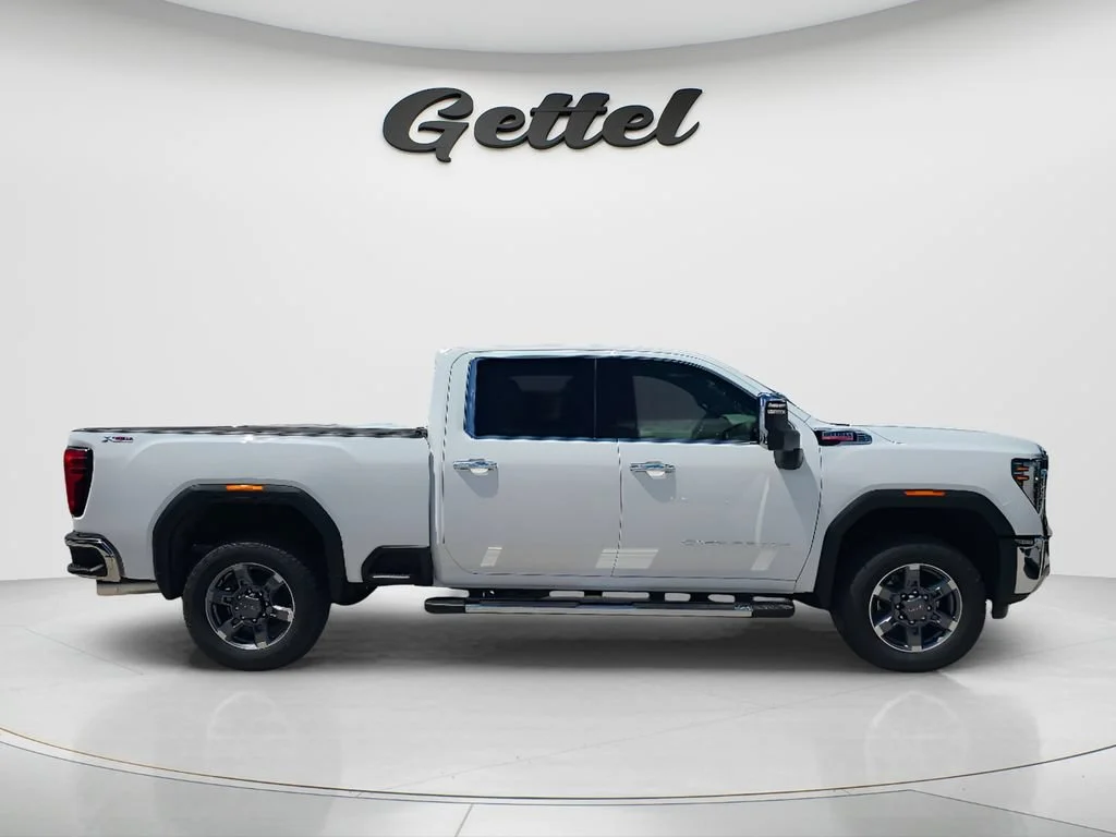 New 2026 Summit White GMC SLT image 4