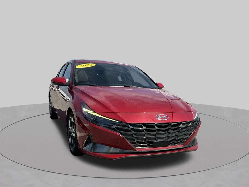 Used 2022 Red Hyundai Limited image 11