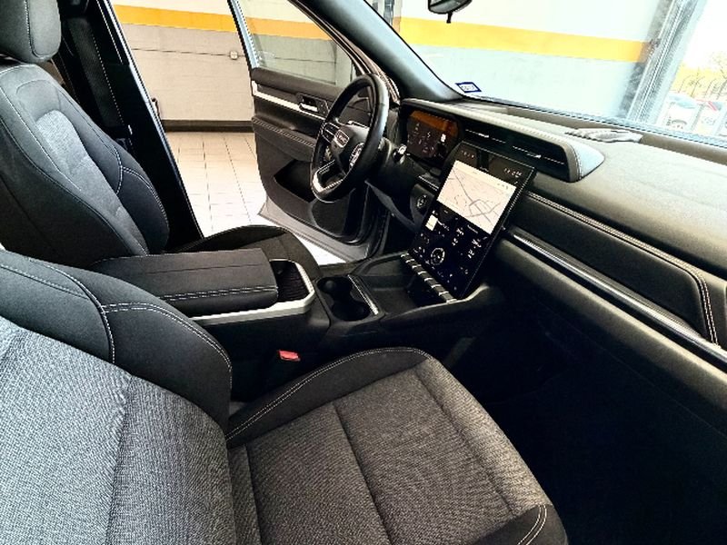Used 2025 Gray GMC FWD Elevation image 15