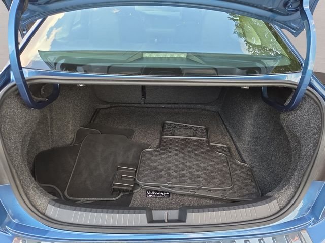 Used 2019 Silk Volkswagen SEL image 33