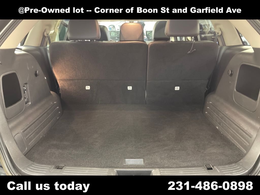 Used 2013  Ford SEL image 27