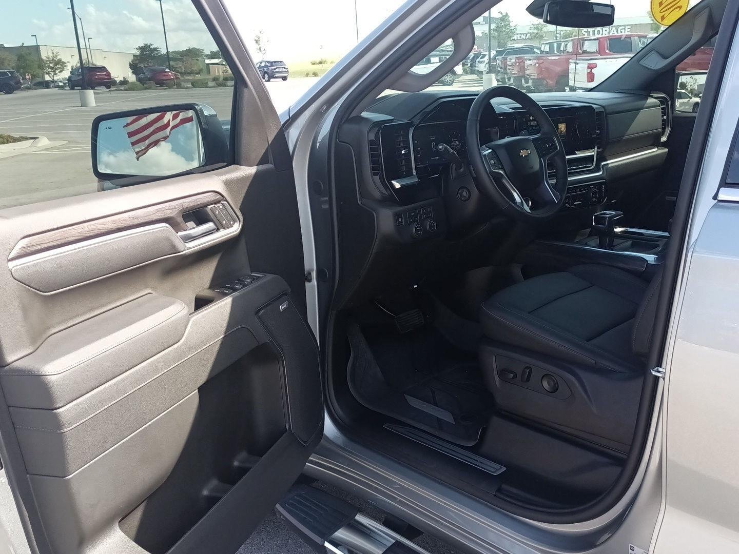 Certified 2026 Chevrolet Silverado 1500 LTZ with VIN 2GCUKGED4T1142988 for sale in Kansas City