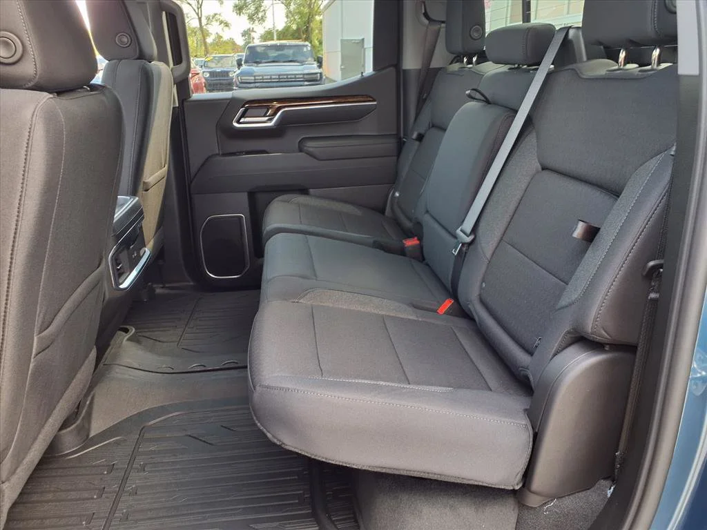 2026 GMC Sierra 1500 Elevation - Photo 6