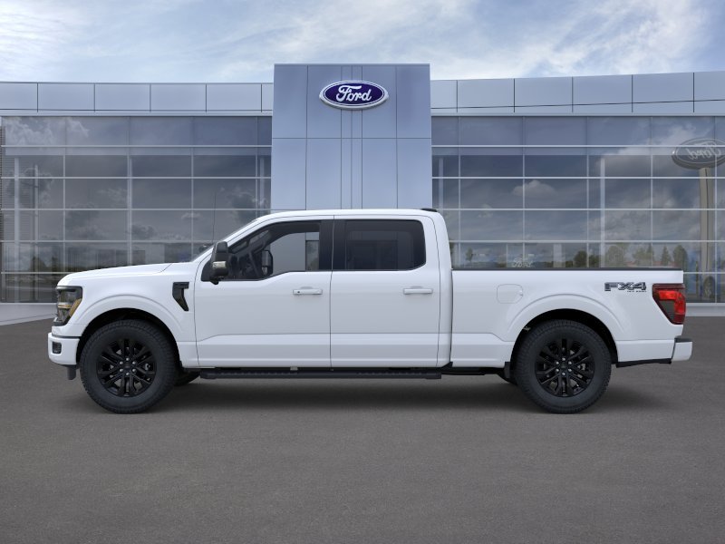 New 2026 Oxford White Ford XLT image 3