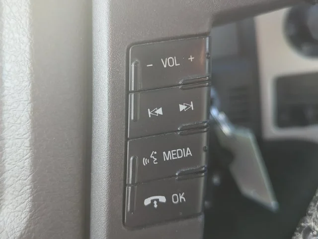Used 2013 Black Ford XLT image 25