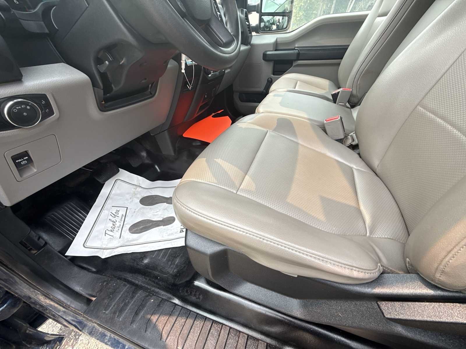 Used 2017 Blue Ford XL image 30
