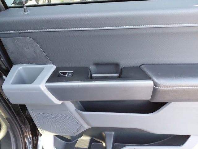 Used 2025 Black Ford XLT image 30