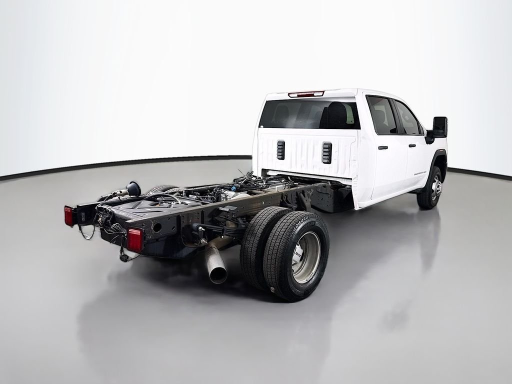 Used 2025 White GMC Pro image 7