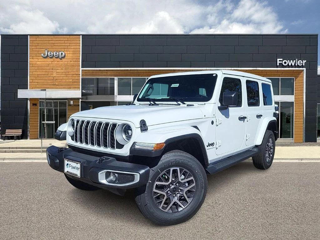 2025 Jeep Wrangler Sahara's photo