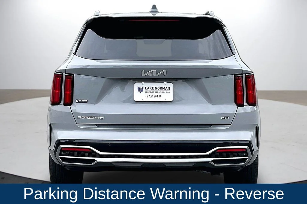 Used 2023 Gray Kia SX image 8