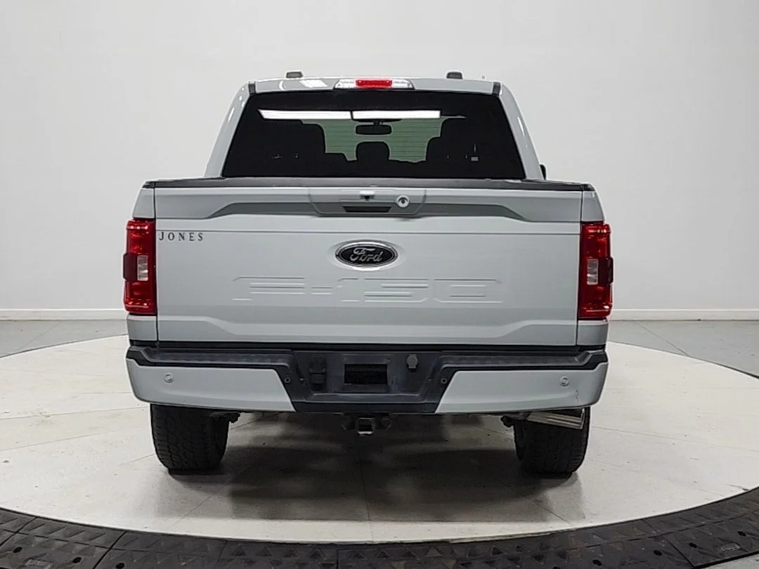 Used 2023 Avalanche Ford XLT image 7