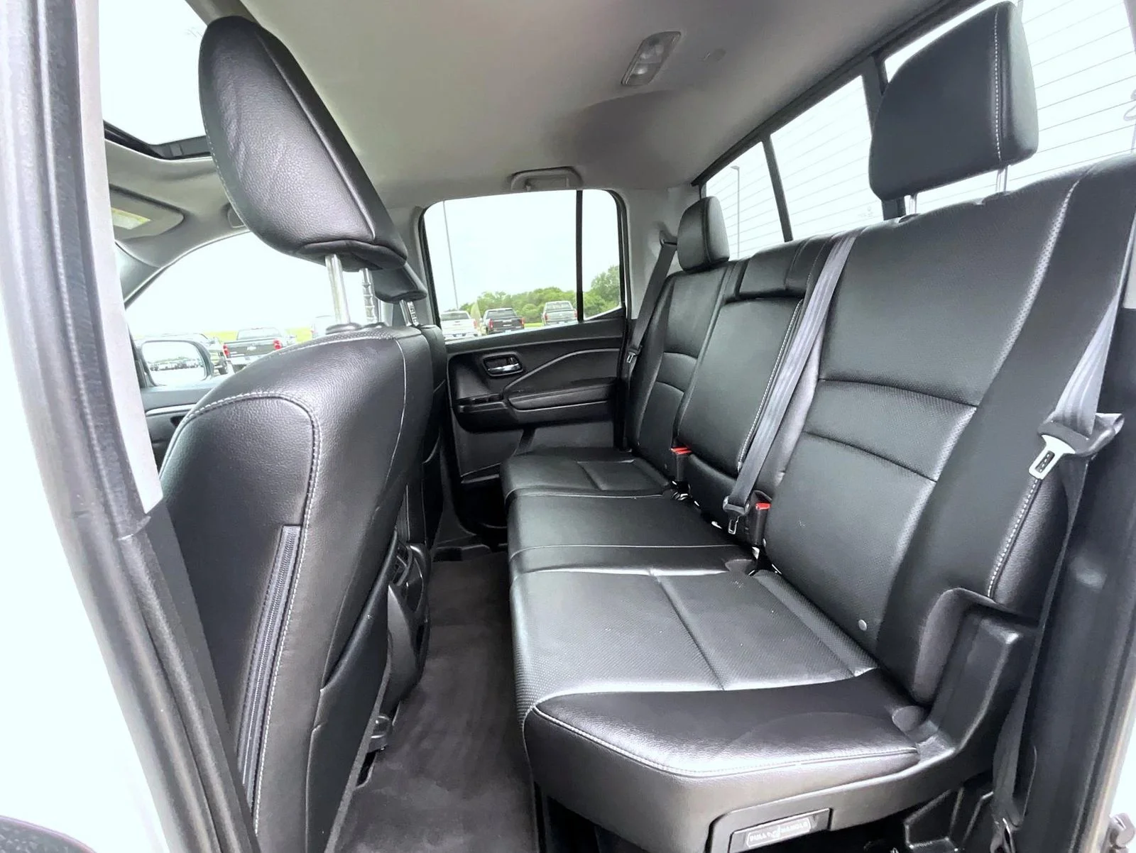 Certified Used 2023 White Honda RTL image 19