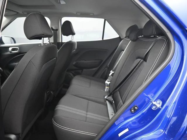 Used 2025 Blue Hyundai SEL image 16