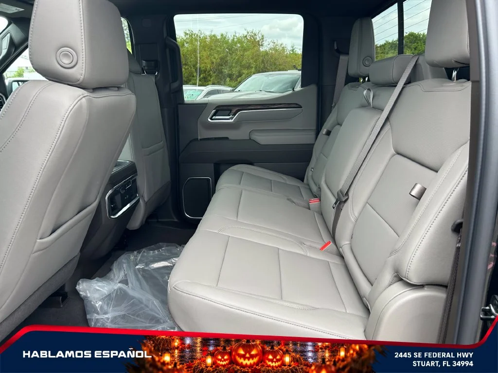 New 2026 Onyx Black GMC SLT image 9