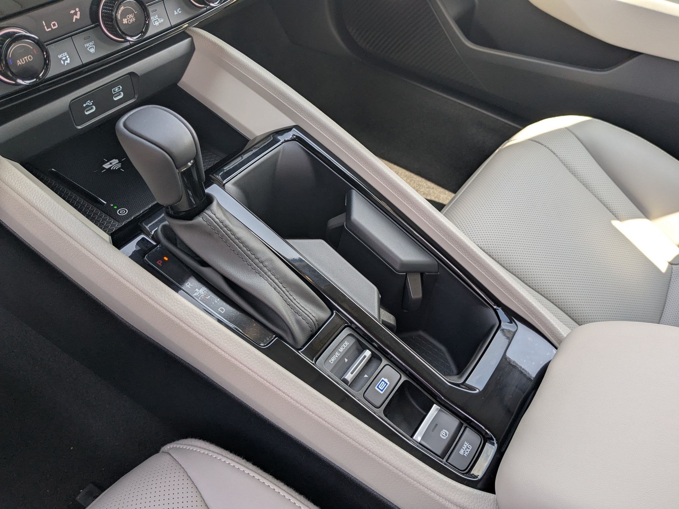 New 2026 Platinum White Pearl Honda EX-L image 20