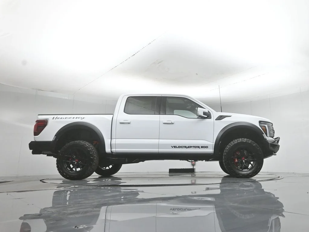 New 2026 Oxford White Ford Raptor image 51