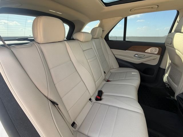 Used 2020 White Mercedes-Benz GLE 350 image 17