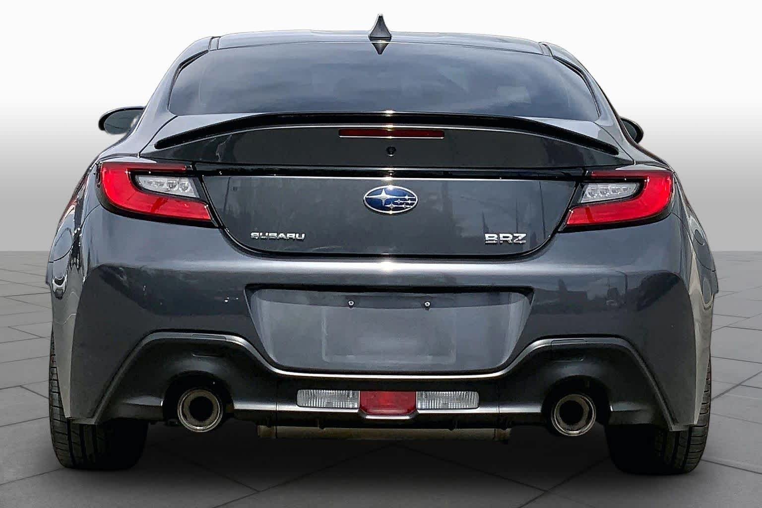 Used 2023 Magnetite Gray Metallic Subaru Premium image 5
