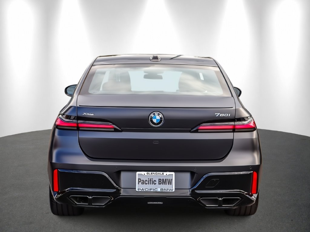 2026 BMW 7 Series photo 5